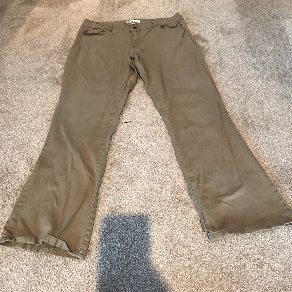 Tan bebob pants Cute!